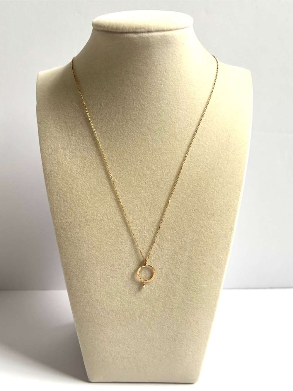 Gold-filled necklace with teardrop pendant